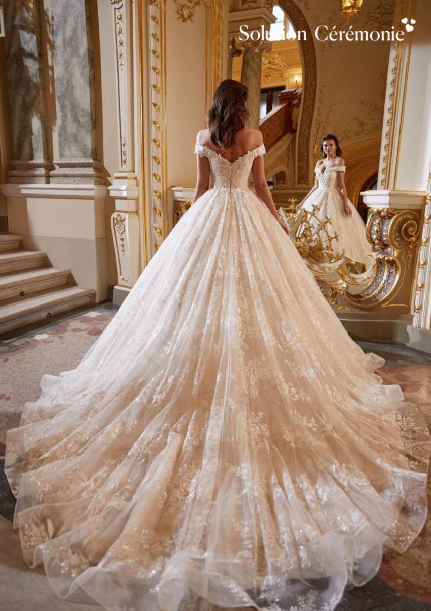 Best Sellers - Solution Cérémonie - Acheter une robe de mariée de couturier à Avignon dans le Vaucluse