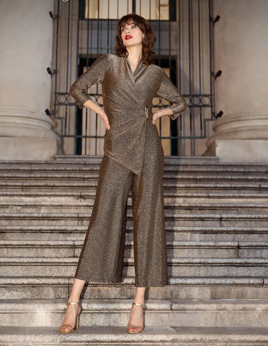 Combinaison pantalon pour les mères de marié(e) à Marseille